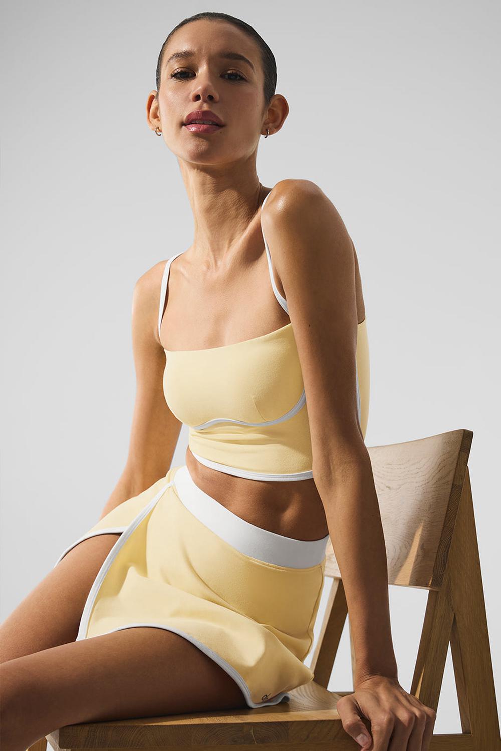 Warm Butter / White Alo Yoga Airbrush Streamlined Women Bra Tank | KSA  FRA754186