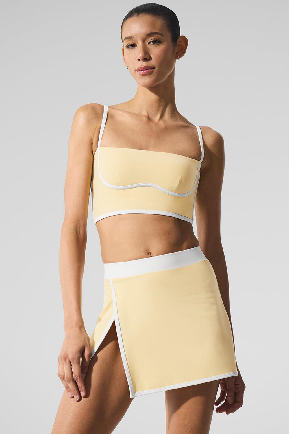 Warm Butter / White Alo Yoga Airbrush Streamlined Women Bra Tank | KSA  FRA754186