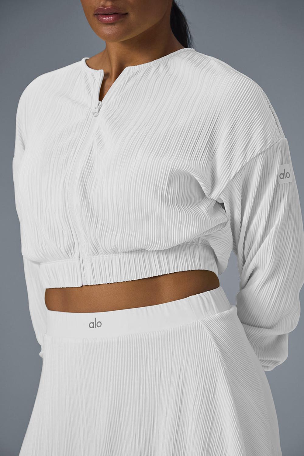 White Alo Yoga Cropped Micro Plisse Women Jacket | KSA  RQO571034