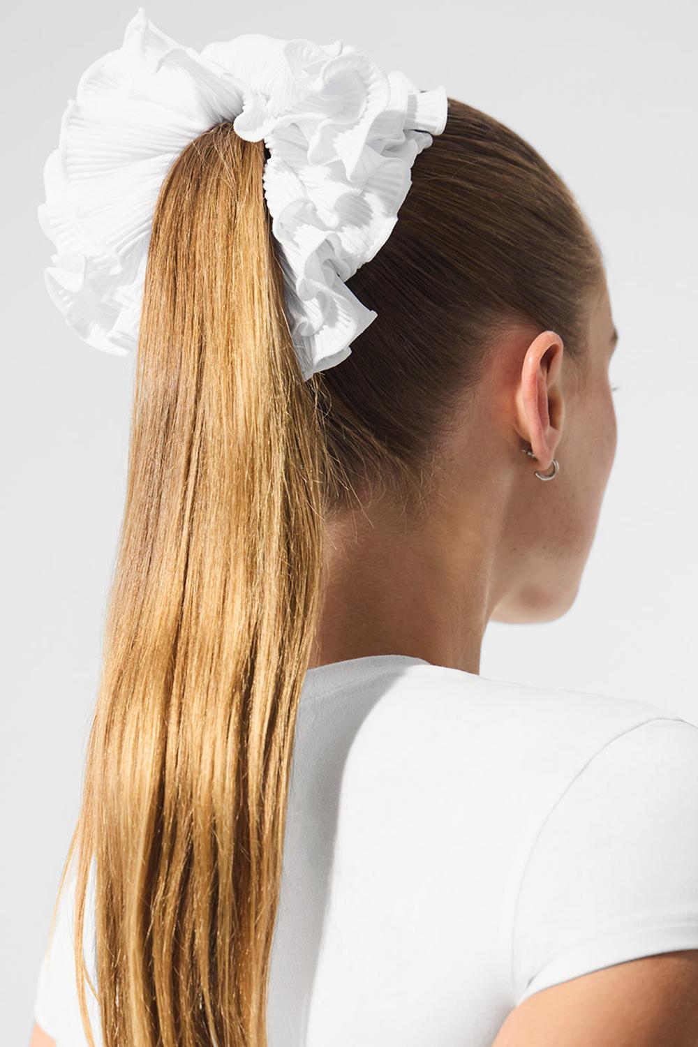 White Alo Yoga Micro Plisse Oversize Women Scrunchie | KSA  YDF961784