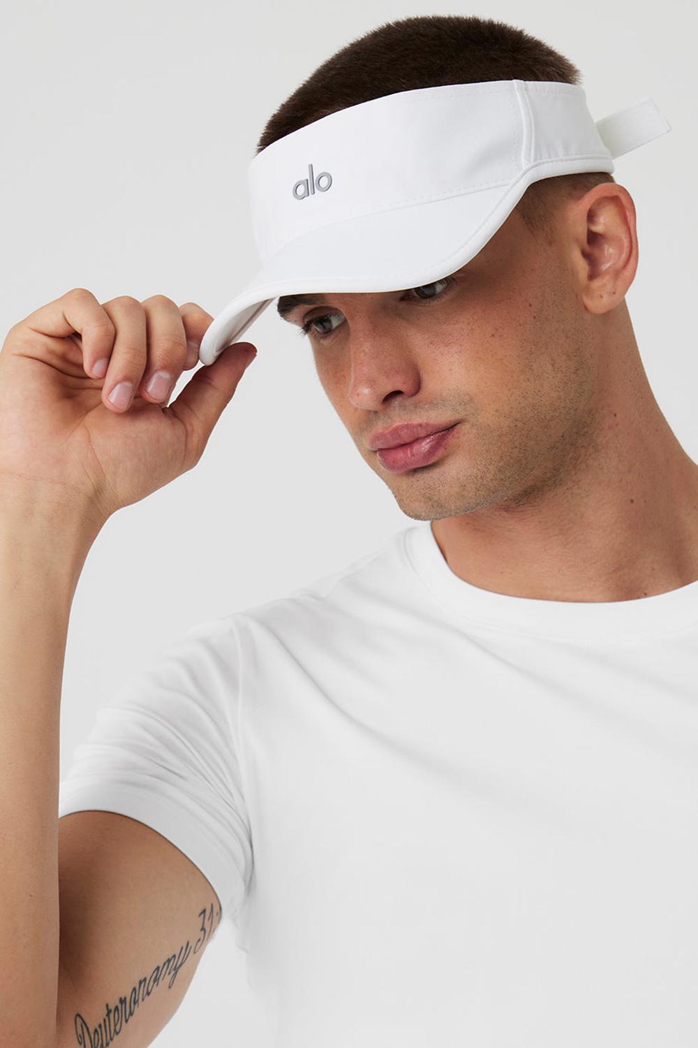 White Alo Yoga Performance Eclipse Men Visor | KSA  ISA586049