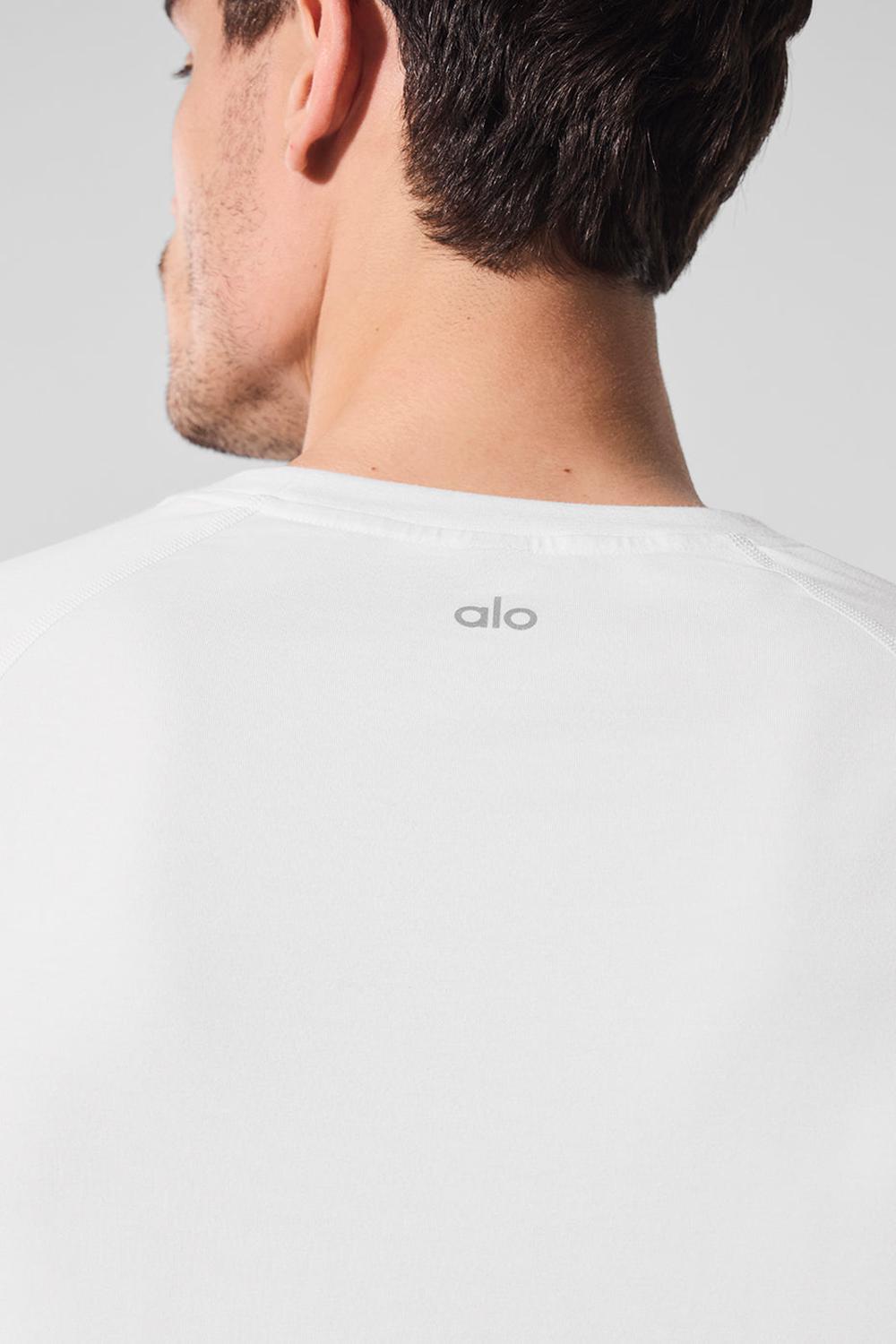 White Alo Yoga Vapor Crewneck Men Long Sleeve | KSA  ZDB485102