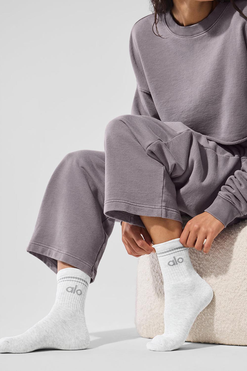 White Heather / Grey Alo Yoga Unisex Half-Crew Throwback Men Sock | KSA  NJU285371
